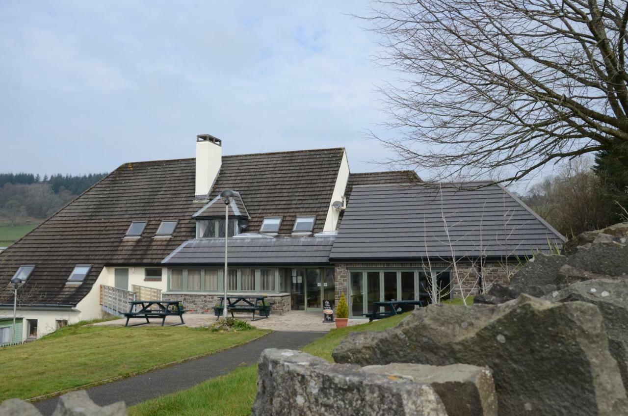 Neuadd Henllan Lodge Builth Wells Exterior foto